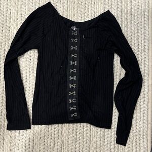 Chic Black Long Sleeve Top with Hook Details